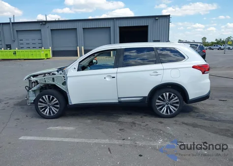 2019 Mitsubishi Outlander Sel z USA, uszkodzony, nr VIN JA4AD3A36KZ011872